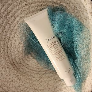 Fresh Soy Face Cleanser